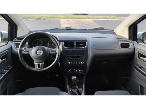 VOLKSWAGEN Fox 1.6 4P, Foto 6