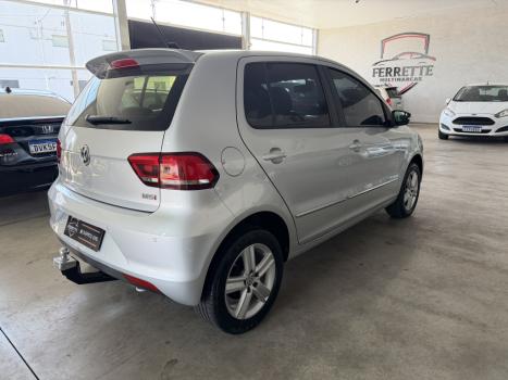 VOLKSWAGEN Fox 1.6 4P HIGHLINE FLEX, Foto 5