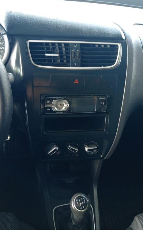 VOLKSWAGEN Fox 1.6 4P FLEX, Foto 5