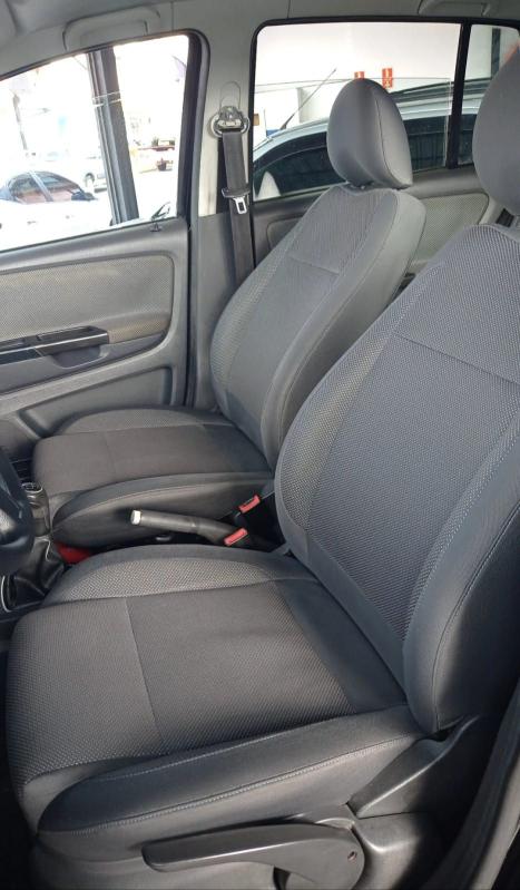 VOLKSWAGEN Fox 1.6 4P FLEX, Foto 6