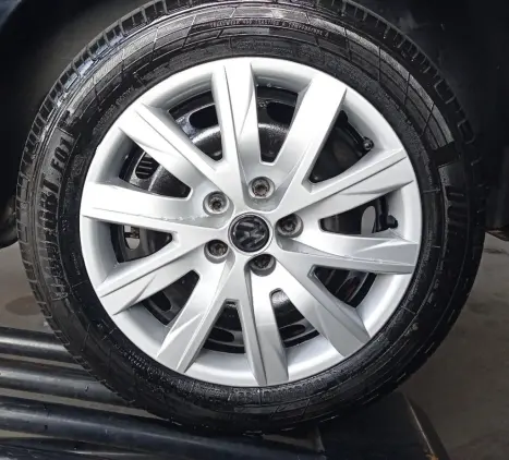VOLKSWAGEN Fox 1.6 4P FLEX, Foto 10