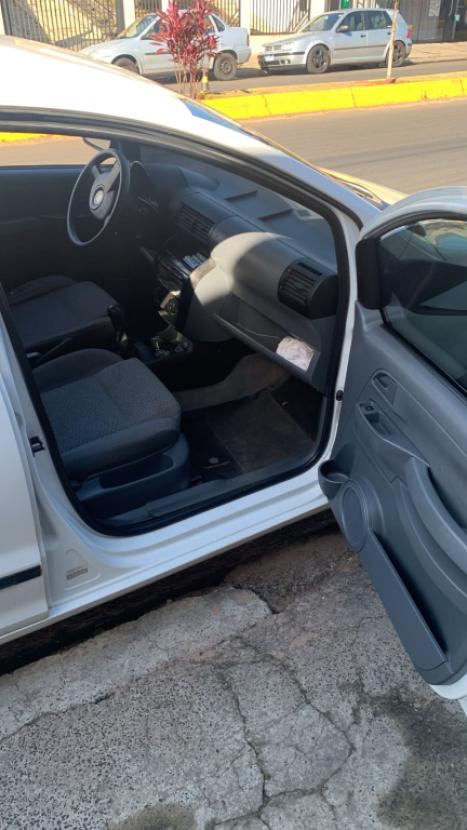 VOLKSWAGEN Fox 1.6 4P, Foto 4