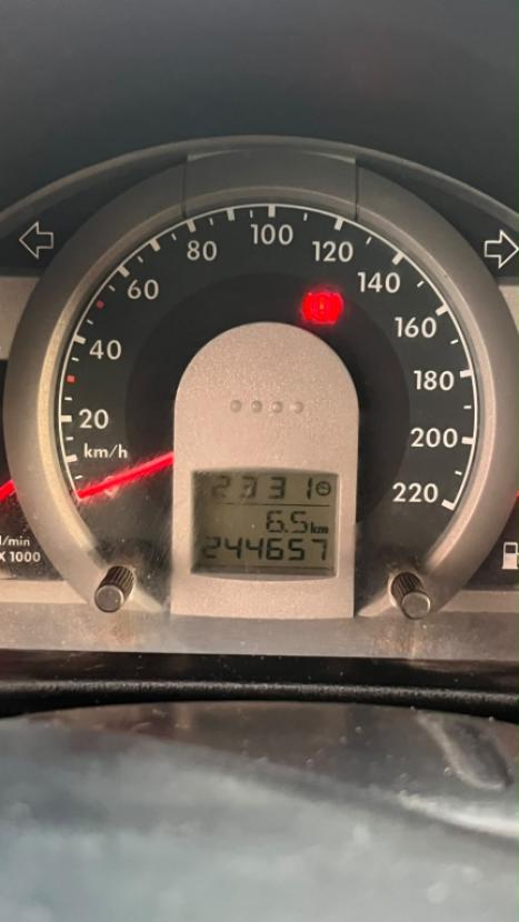 VOLKSWAGEN Fox 1.6 4P FLEX, Foto 6