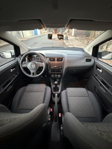 VOLKSWAGEN Fox 1.6 4P TREND FLEX, Foto 11