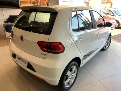 VOLKSWAGEN Fox 1.6 4P ROCK IN RIO FLEX, Foto 9