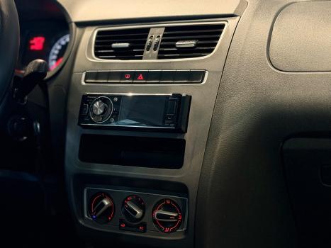 VOLKSWAGEN Fox 1.6 4P TREND FLEX, Foto 8