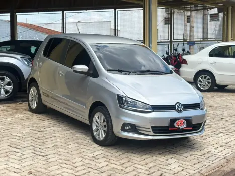 VOLKSWAGEN Fox 1.6 4P FLEX CONNECT I-MOTION AUTOMATIZADO, Foto 3