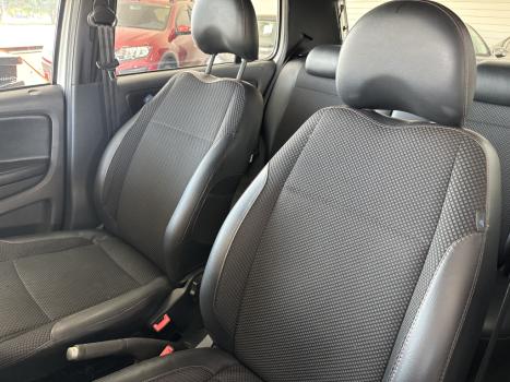 VOLKSWAGEN Fox 1.6 4P ROCK IN RIO FLEX, Foto 11