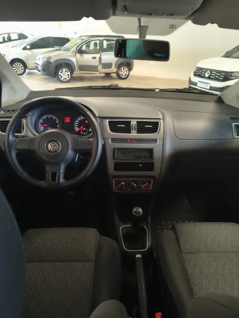 VOLKSWAGEN Fox 1.6 4P TREND FLEX, Foto 9