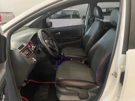 VOLKSWAGEN Fox 1.6 4P ROCK IN RIO FLEX, Foto 15
