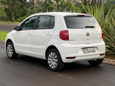 VOLKSWAGEN Fox 1.6 4P, Foto 7