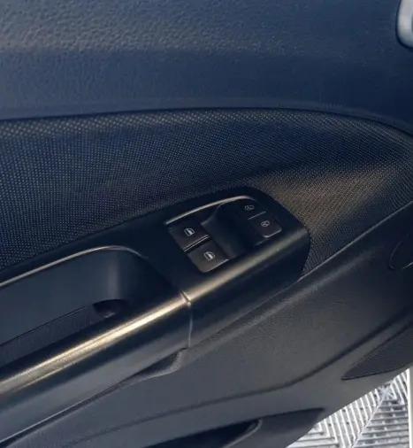 VOLKSWAGEN Gol 1.0 12V 4P FLEX MPI G7 TRENDLINE, Foto 10