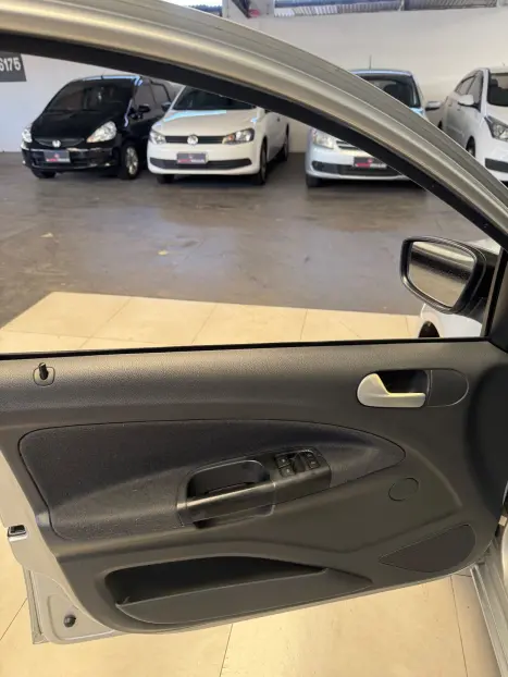 VOLKSWAGEN Gol 1.0 4P G5 FLEX, Foto 7