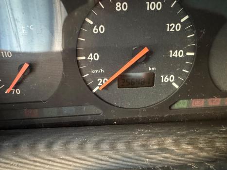 VOLKSWAGEN Gol 1.0 4P, Foto 8