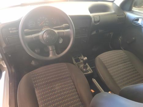 VOLKSWAGEN Gol 1.0, Foto 2 VOLKSWAGEN Gol 1.0, Foto 2