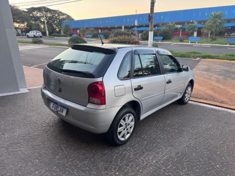 VOLKSWAGEN Gol 1.0 MI 4P, Foto 3