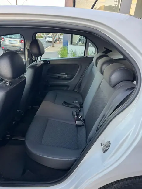 VOLKSWAGEN Gol 1.6 4P FLEX MSI, Foto 8