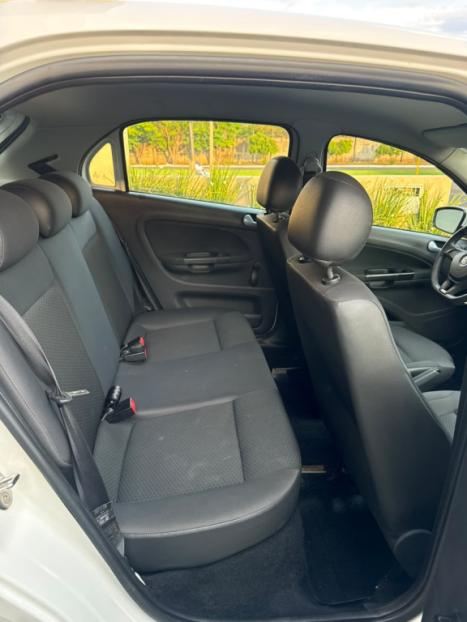 VOLKSWAGEN Gol 1.6 4P FLEX MSI, Foto 2