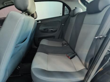 VOLKSWAGEN Gol 1.6 MI 4P, Foto 8