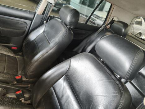 VOLKSWAGEN Golf 1.6 4P, Foto 19