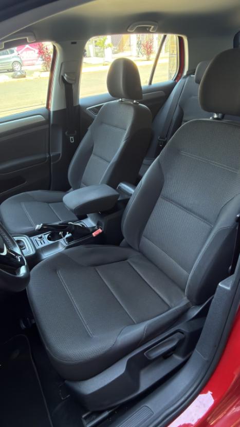 VOLKSWAGEN Golf 1.6 4P COMFORTLINE AUTOMÁTICO, Foto 9