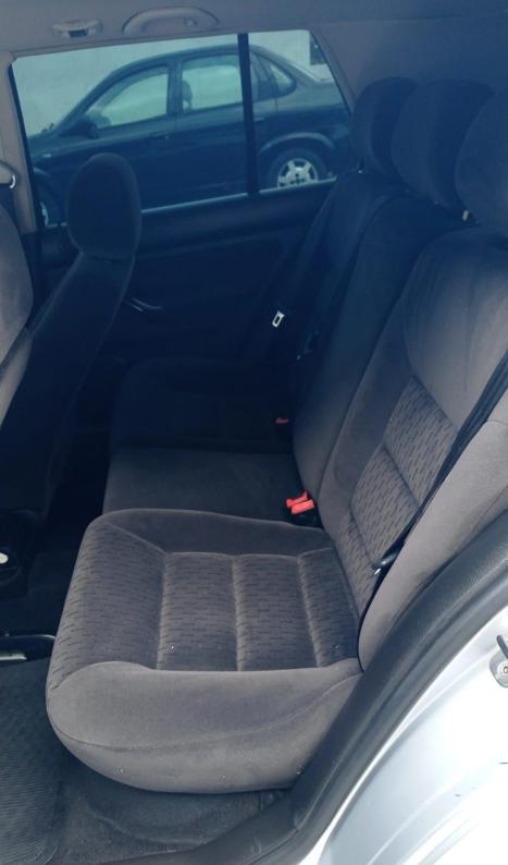 VOLKSWAGEN Golf 2.0 4P, Foto 8