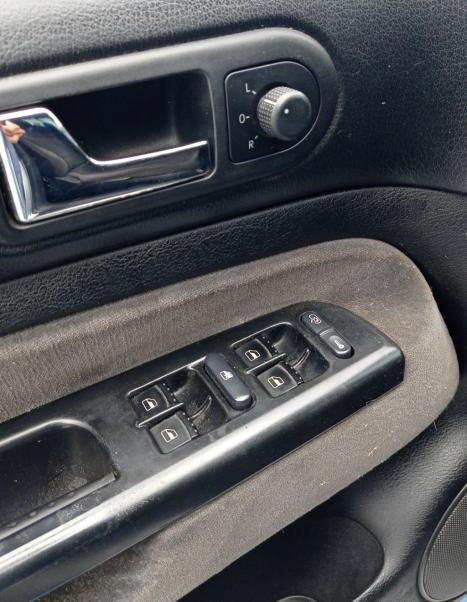 VOLKSWAGEN Golf 2.0 4P, Foto 10