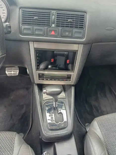 VOLKSWAGEN Golf 2.0 4P FLEX BLACK EDITION AUTOM�TICO, Foto 11