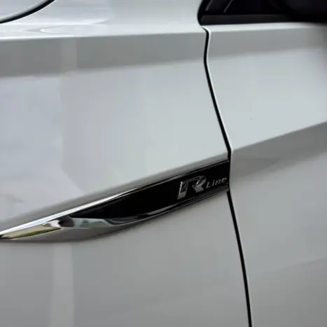 VOLKSWAGEN Jetta 1.4 4P 250 TSI R-LINE AUTOM�TICO, Foto 17