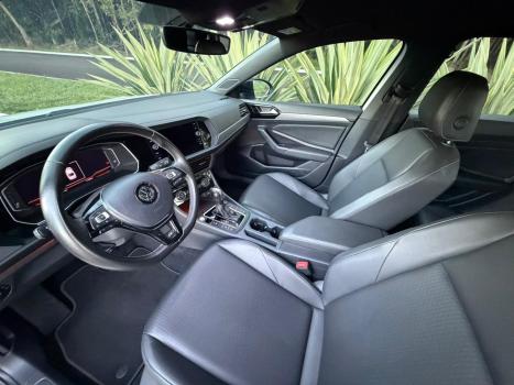 VOLKSWAGEN Jetta 1.4 4P 250 TSI R-LINE AUTOM�TICO, Foto 10
