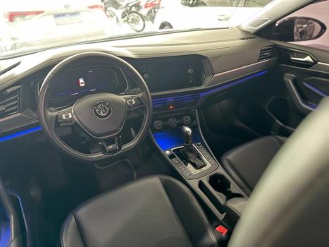VOLKSWAGEN Jetta 1.4 4P 250 TSI R-LINE AUTOMÁTICO, Foto 4
