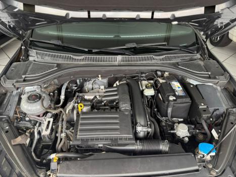 VOLKSWAGEN Jetta 1.4 4P 250 TSI R-LINE AUTOMÁTICO, Foto 17