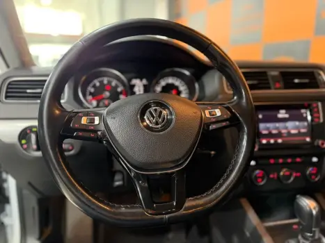 VOLKSWAGEN Jetta 1.4 16V 4P TSI COMFORTLINE AUTOMÁTICO, Foto 6