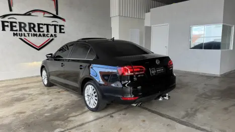 VOLKSWAGEN Jetta 2.0 4P TSI HIGHLINE 211 CV AUTOMTICO, Foto 6