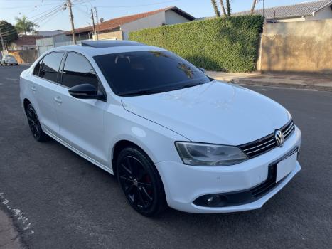 VOLKSWAGEN Jetta 2.0 4P FLEX CONFORTLINE TIPTRONIC AUTOMTICO, Foto 14