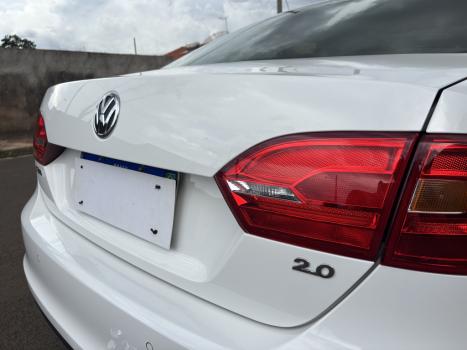 VOLKSWAGEN Jetta 2.0 4P COMFORTLINE TIPTRONIC AUTOM�TICO, Foto 6