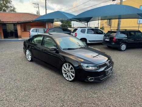 VOLKSWAGEN Jetta 2.0 4P FLEX COMFORTLINE TIPTRONIC AUTOM�TICO, Foto 3