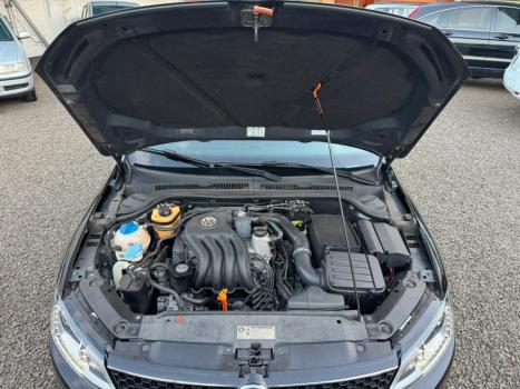 VOLKSWAGEN Jetta 2.0 4P FLEX COMFORTLINE TIPTRONIC AUTOM�TICO, Foto 10