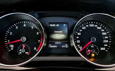 VOLKSWAGEN Jetta 2.0 4P TSI HIGHLINE 211 CV AUTOM�TICO, Foto 20