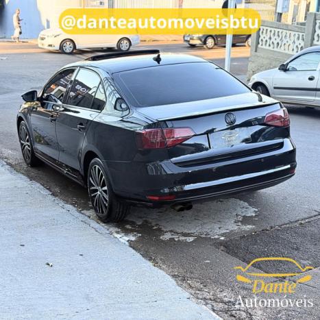 VOLKSWAGEN Jetta 2.0 4P TSI HIGHLINE 200 CV AUTOM�TICO, Foto 3