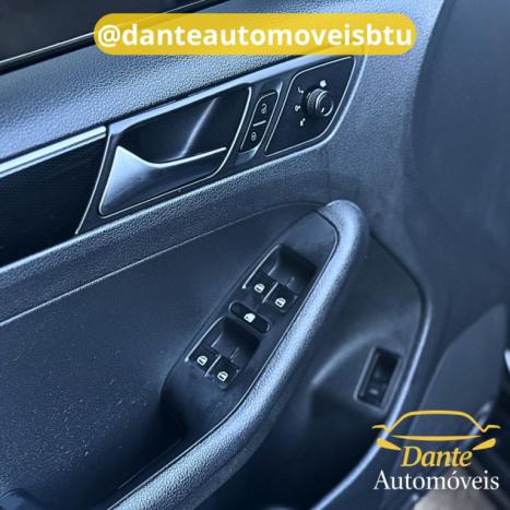 VOLKSWAGEN Jetta 2.0 4P TSI HIGHLINE 200 CV AUTOM�TICO, Foto 16