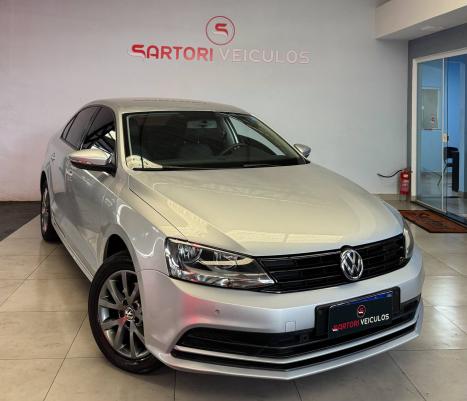VOLKSWAGEN Jetta 2.0 4P TRENDLINE FLEX AUTOM�TICO, Foto 3