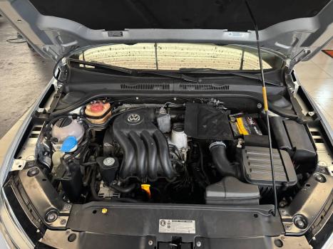VOLKSWAGEN Jetta 2.0 4P TRENDLINE FLEX AUTOM�TICO, Foto 6
