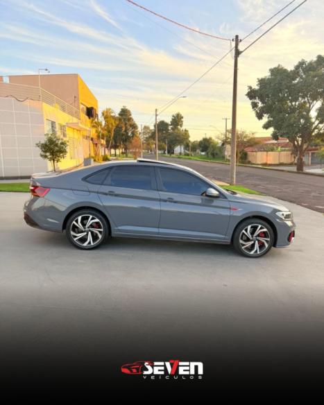 VOLKSWAGEN Jetta 2.0 4P 350 TSI GLI AUTOM�TICO DSG, Foto 6