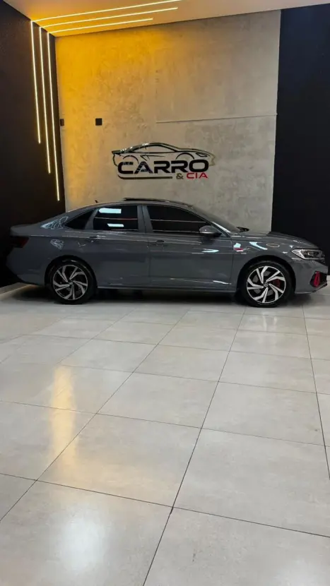 VOLKSWAGEN Jetta 2.0 4P 350 TSI GLI AUTOM�TICO DSG, Foto 4
