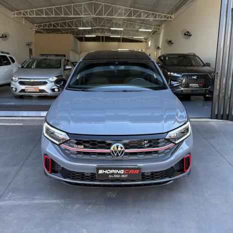 VOLKSWAGEN Jetta 2.0 4P 350 TSI GLI AUTOM�TICO DSG, Foto 2
