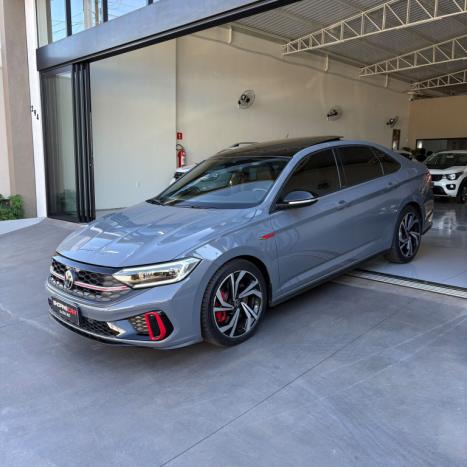 VOLKSWAGEN Jetta 2.0 4P 350 TSI GLI AUTOM�TICO DSG, Foto 3