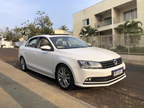 VOLKSWAGEN Jetta 2.0 4P TSI HIGHLINE 211 CV AUTOM�TICO, Foto 2
