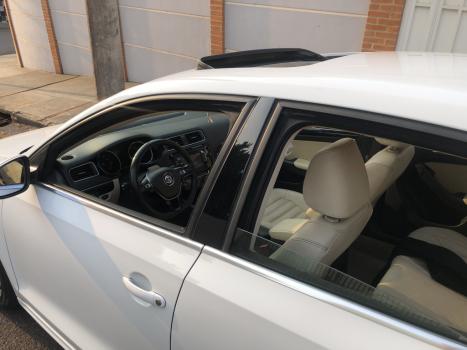 VOLKSWAGEN Jetta 2.0 4P TSI HIGHLINE 211 CV AUTOM�TICO, Foto 6