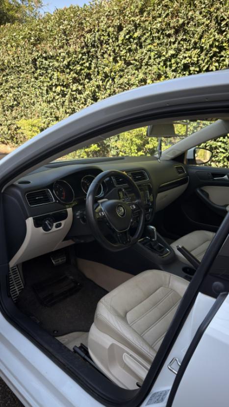 VOLKSWAGEN Jetta 2.0 4P TSI HIGHLINE 211 CV AUTOM�TICO, Foto 8